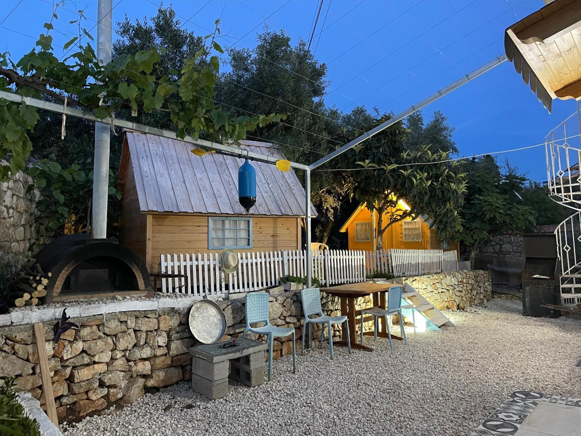 Camping Albania-Secret Village Den Sarandë エクステリア 写真